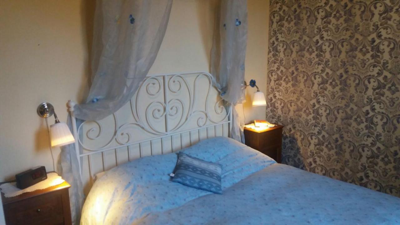 Bed & Breakfast Arianna Lari